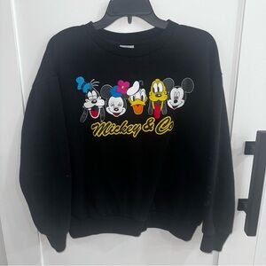 Disney Mickey & Co. Black Sweatshirt M Graphic Crewneck Vibrant Mickey & Friends